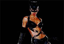 CATWOMAN Halle Berry